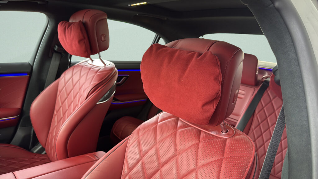 2023 Mercedes-Benz  S 580