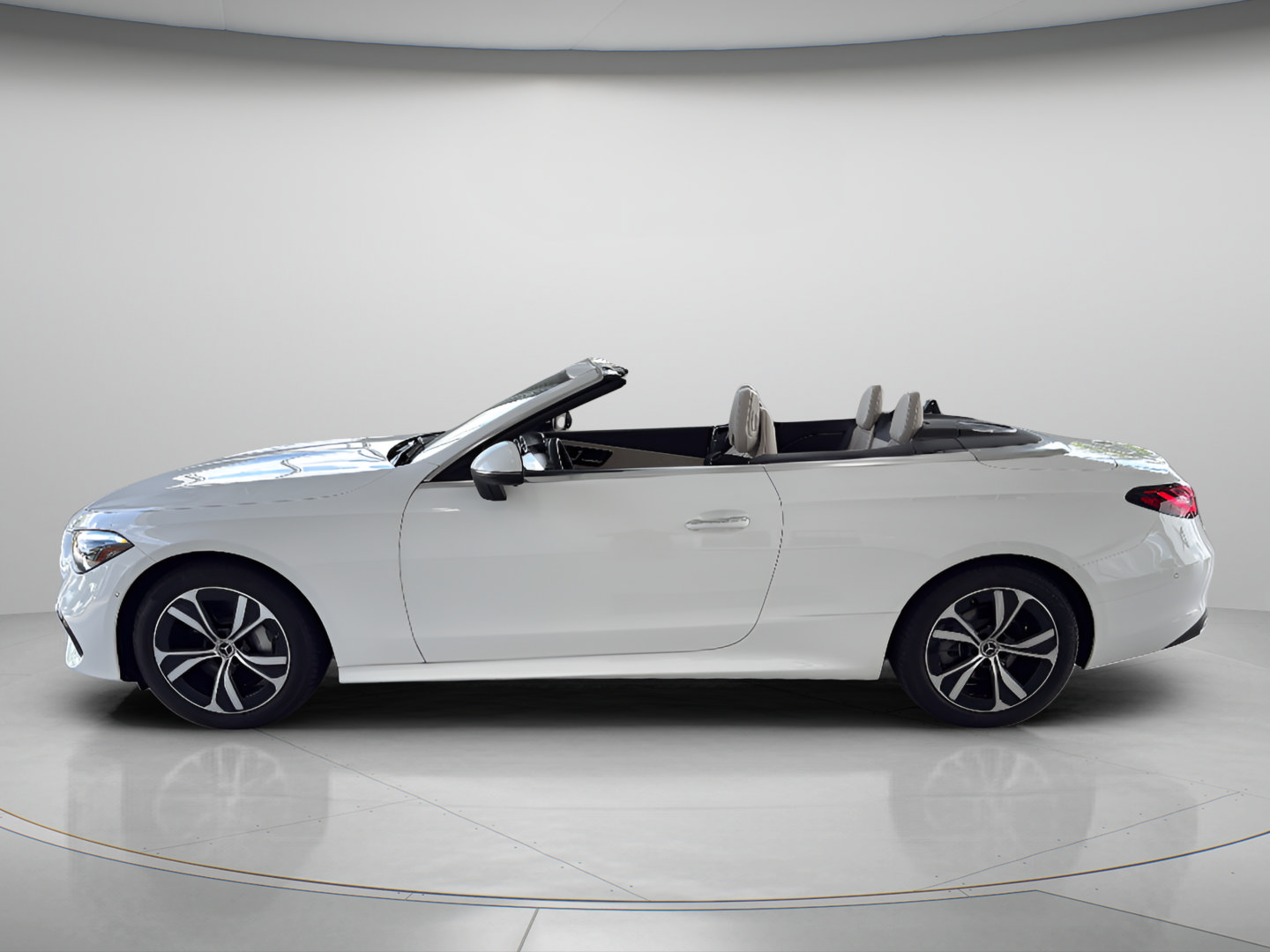 2026 Mercedes-Benz  CLE 300