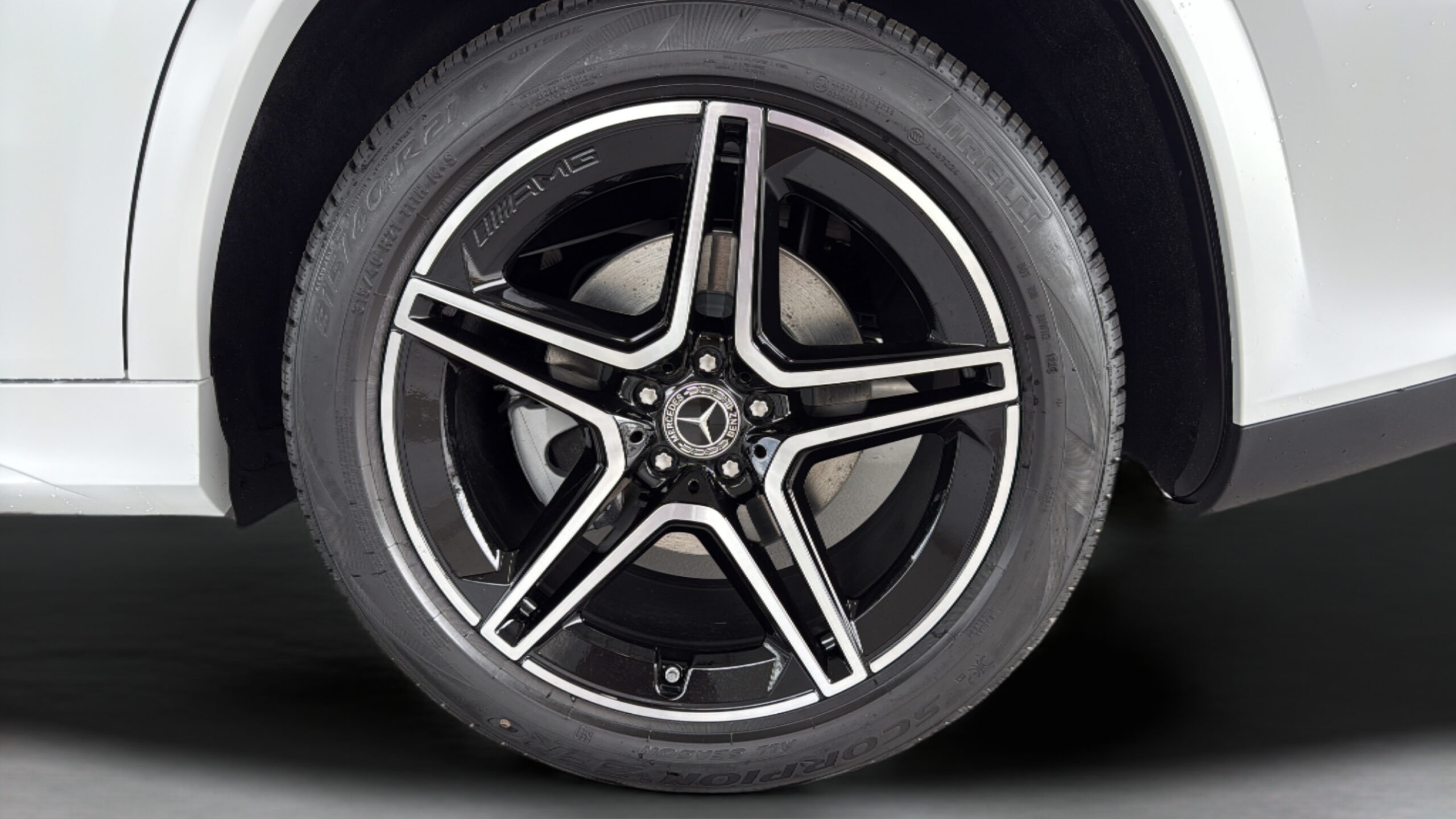 2026 Mercedes-Benz  GLS 450
