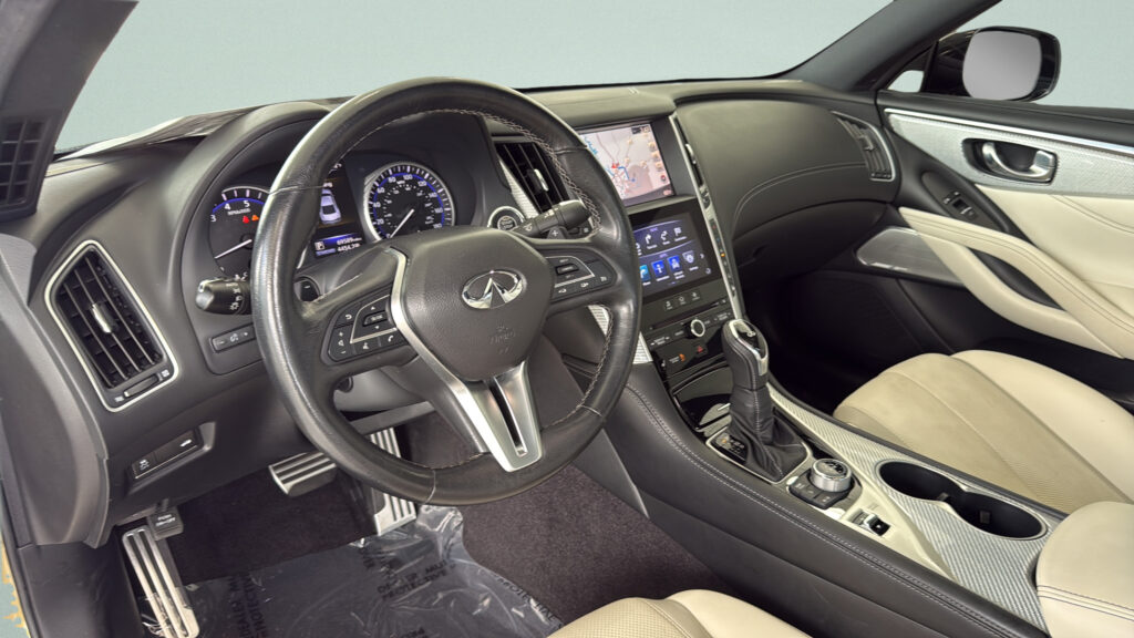 2018 INFINITI Q60 RED SPORT 400