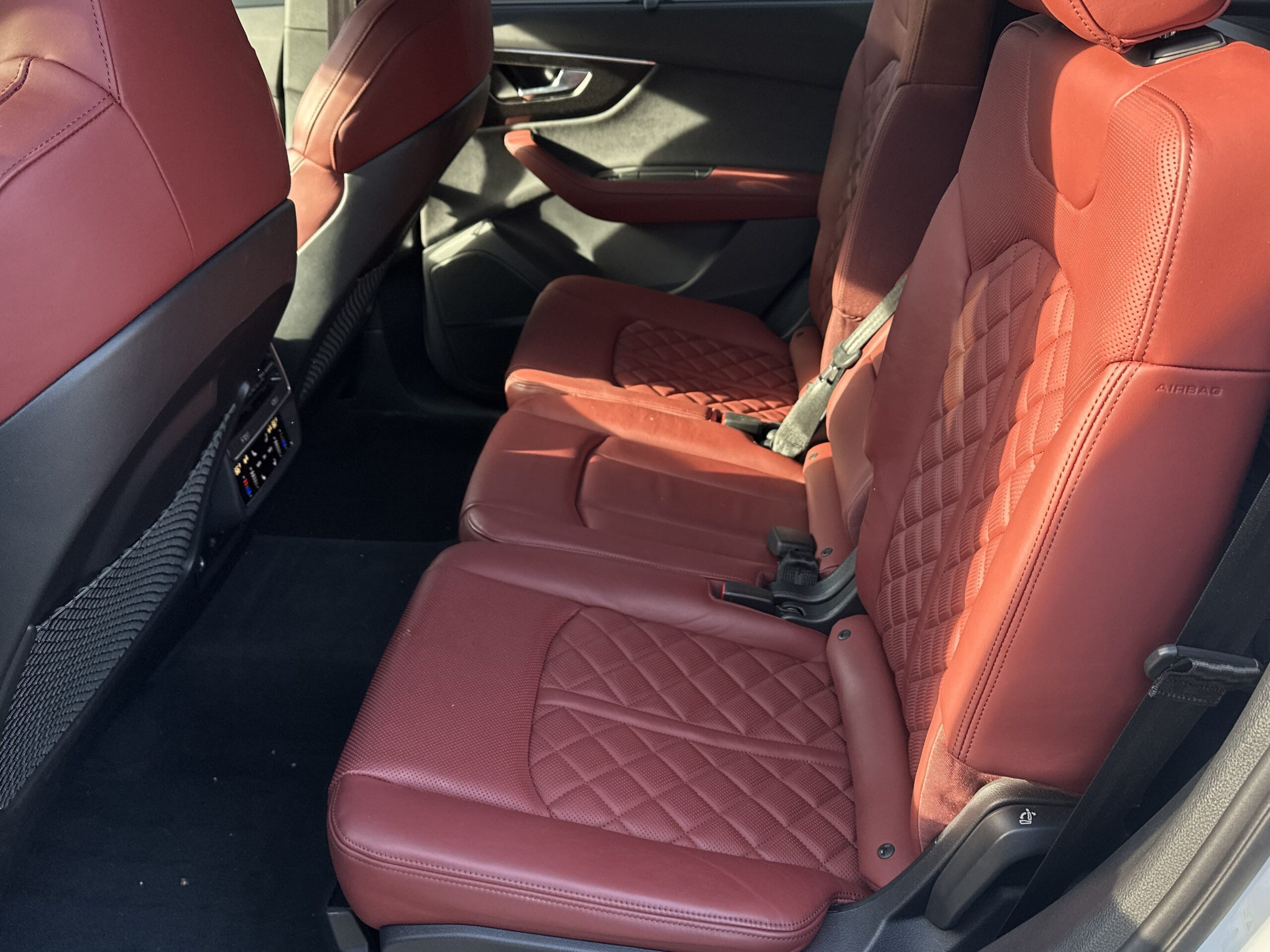 2023 Audi SQ7 Premium Plus