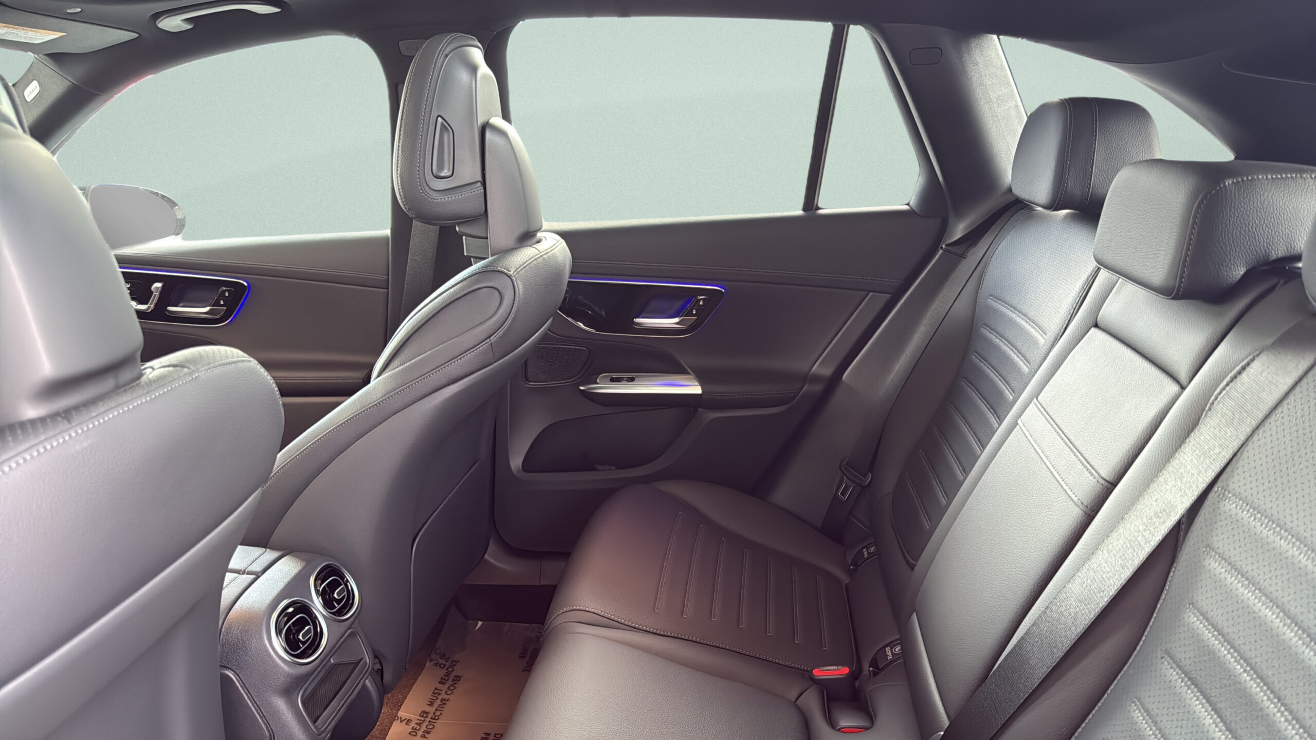 2026 Mercedes-Benz  GLC 300