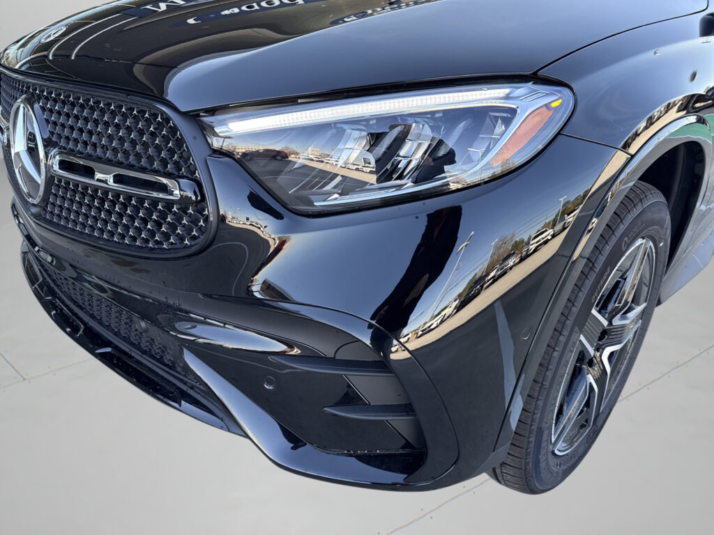 2026 Mercedes-Benz  GLC 300