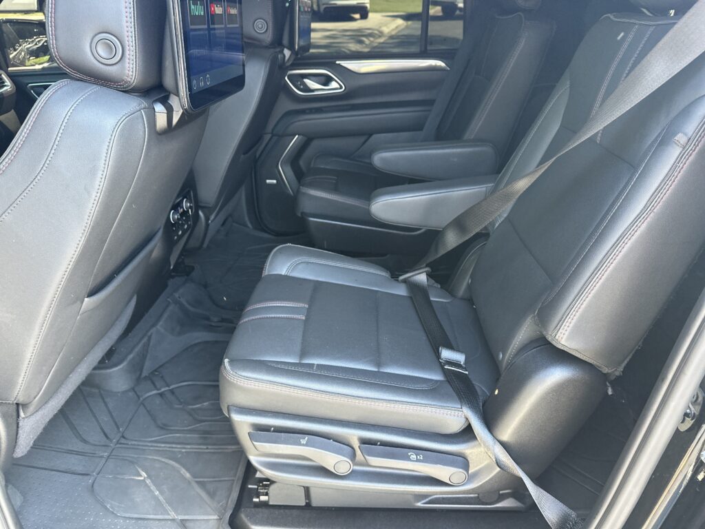 2024 Chevrolet Suburban RST