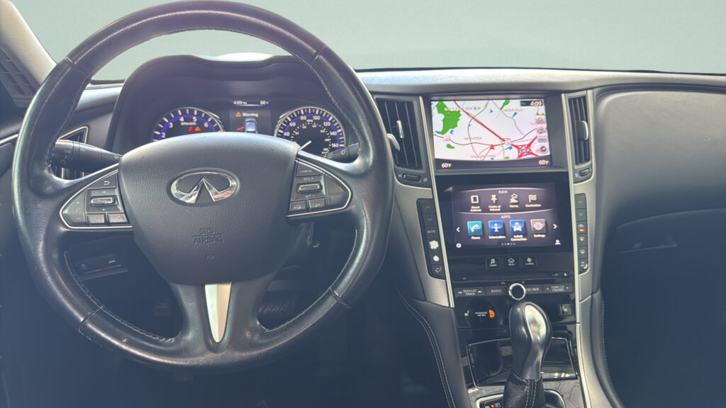 2015 INFINITI Q50 Premium