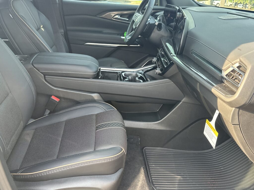 2026 Chevrolet Traverse FWD High Country