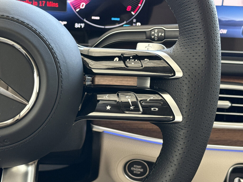 2026 Mercedes-Benz  GLS 450
