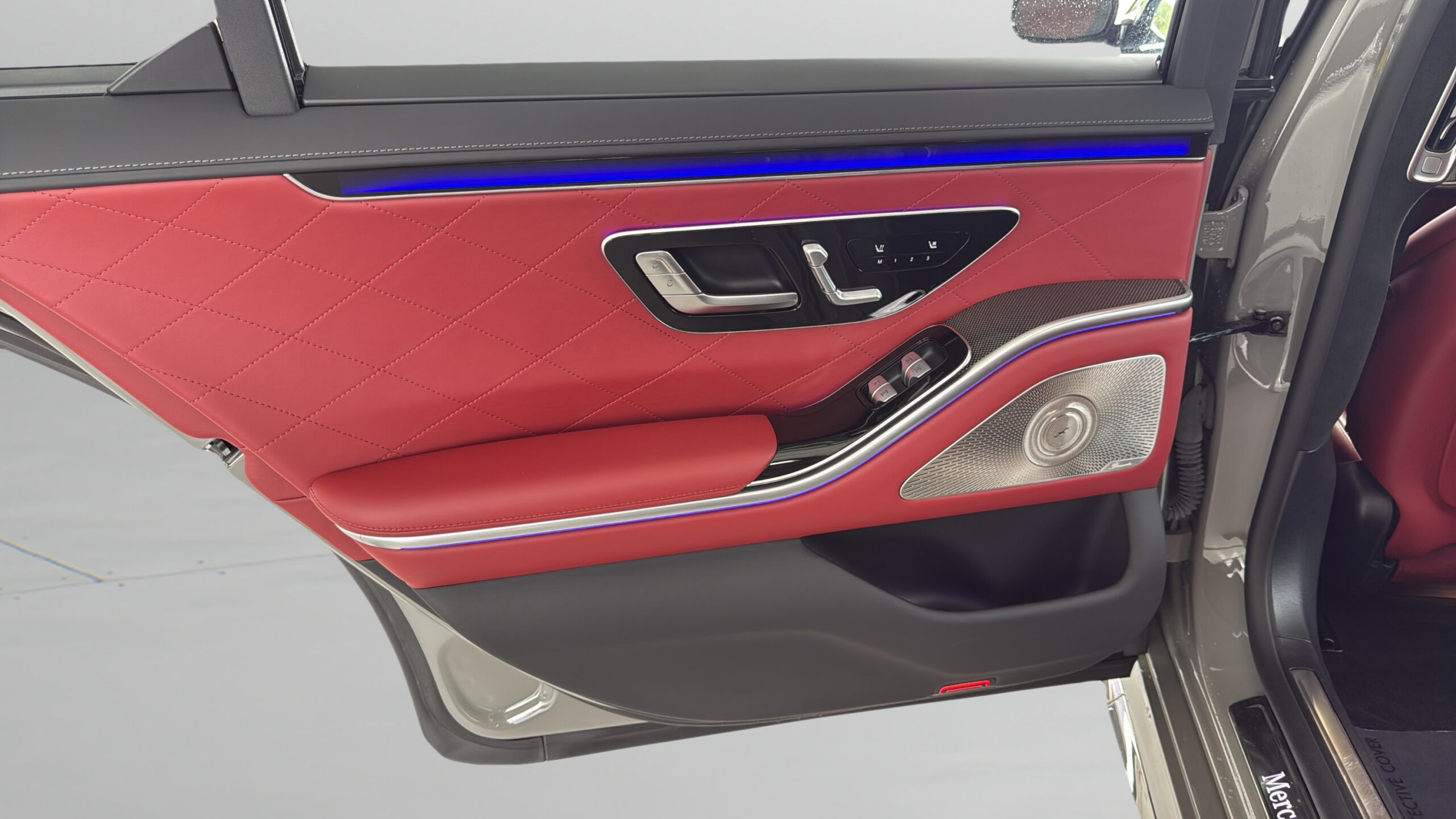 2023 Mercedes-Benz  S 580