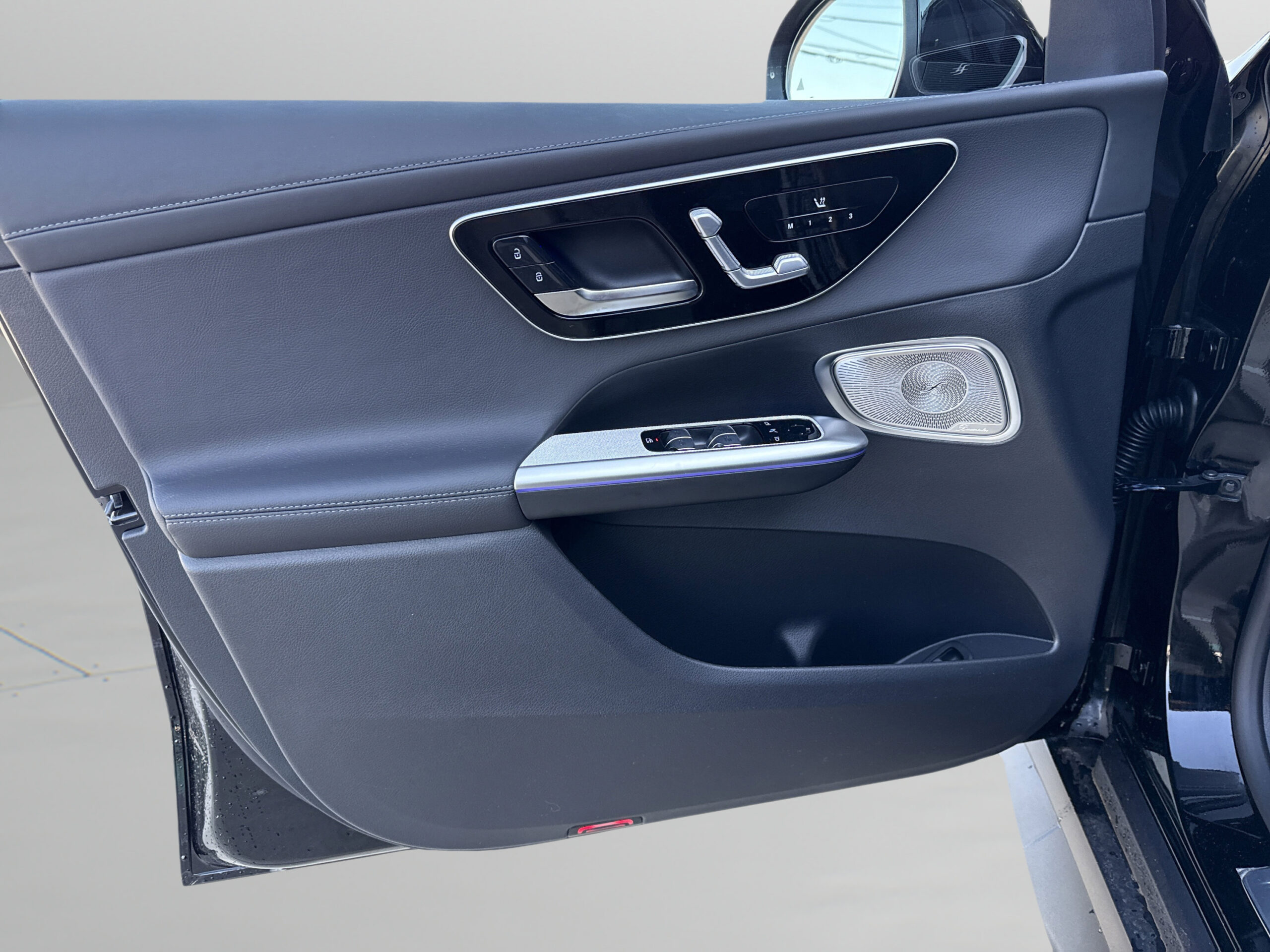 2026 Mercedes-Benz  GLC 300