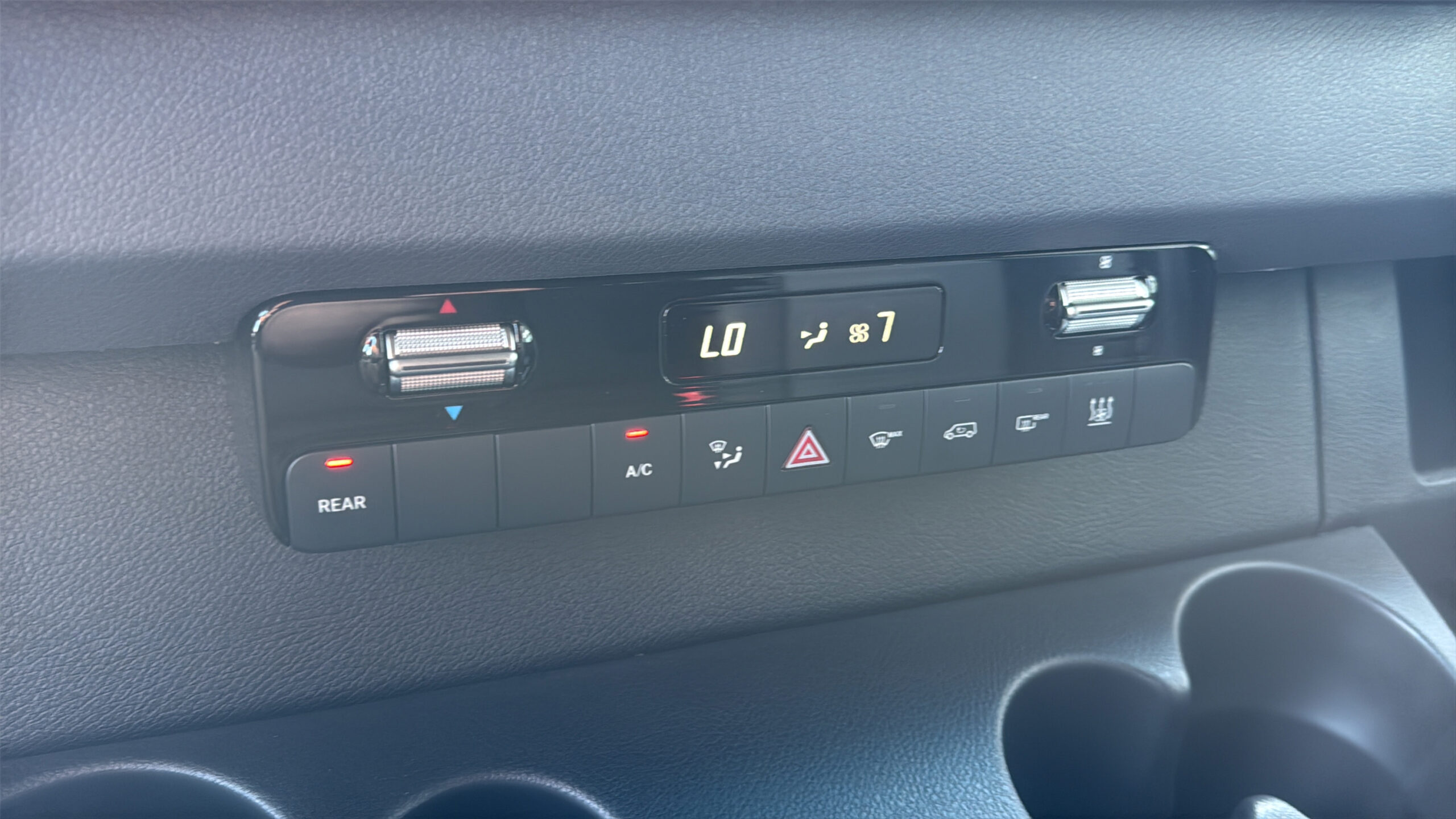 2026 Mercedes-Benz 2026DPVH2L