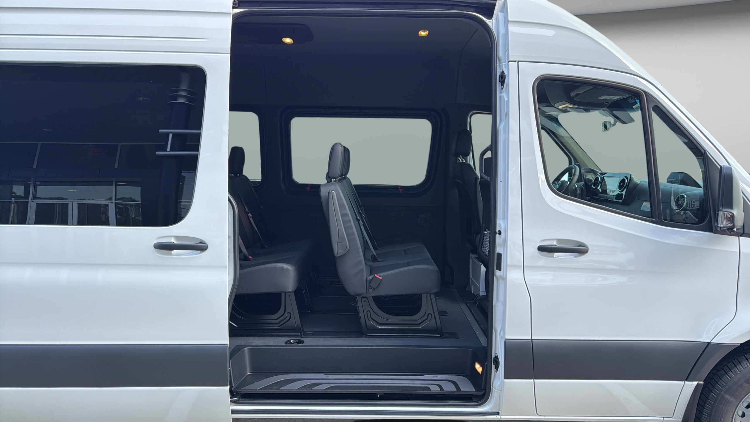 2026 Mercedes-Benz 2026DPVH2L