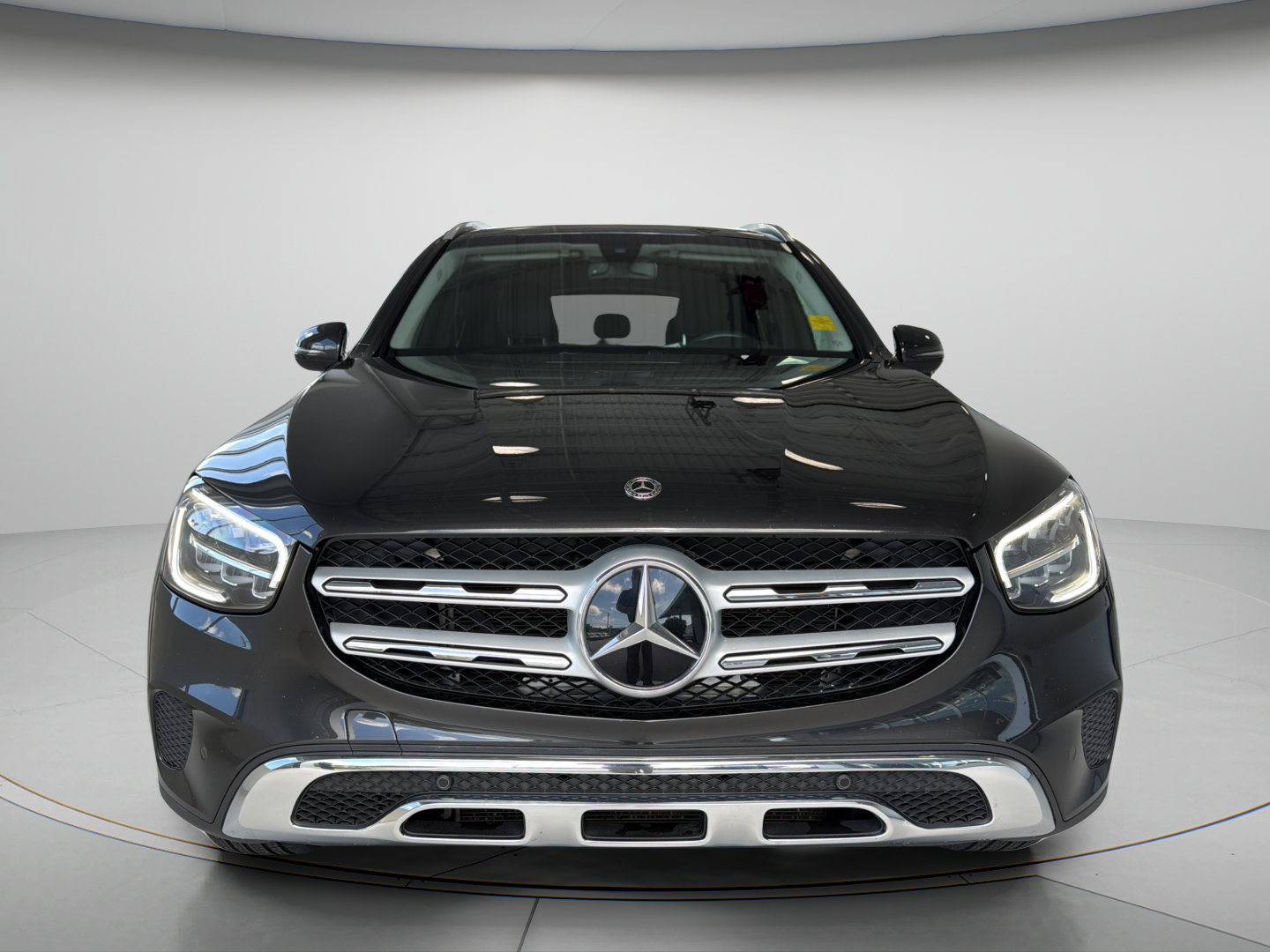 2021 Mercedes-Benz  GLC 300