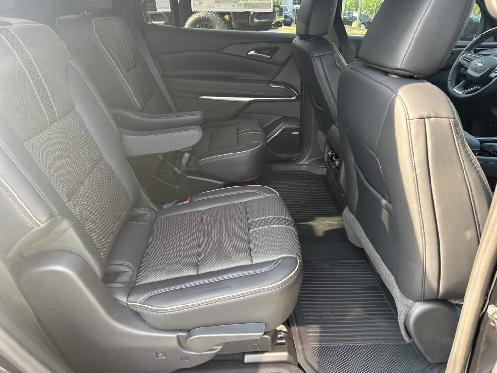 2026 Chevrolet Traverse FWD High Country