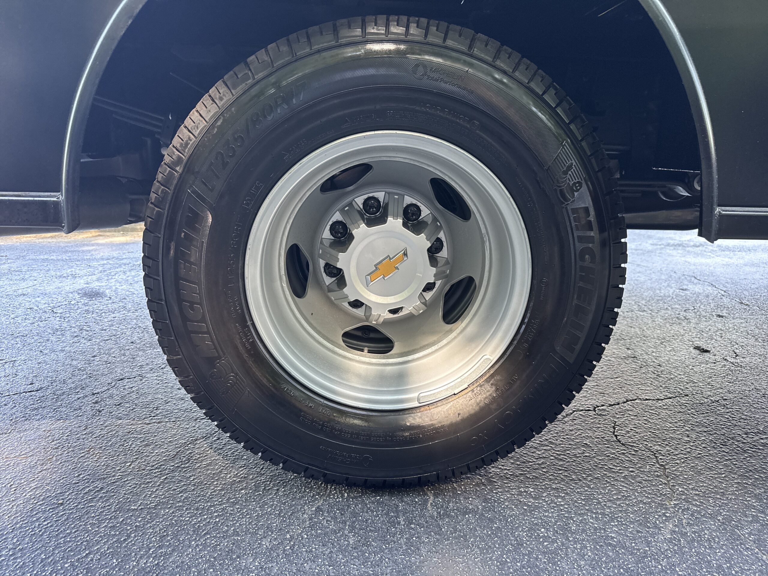 2026 Chevrolet Silverado 3500HD CC Work Truck