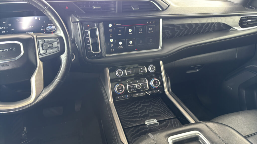 2022 GMC Yukon XL Denali
