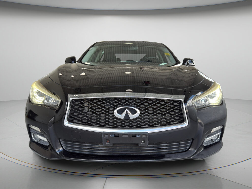 2015 INFINITI Q50 Premium