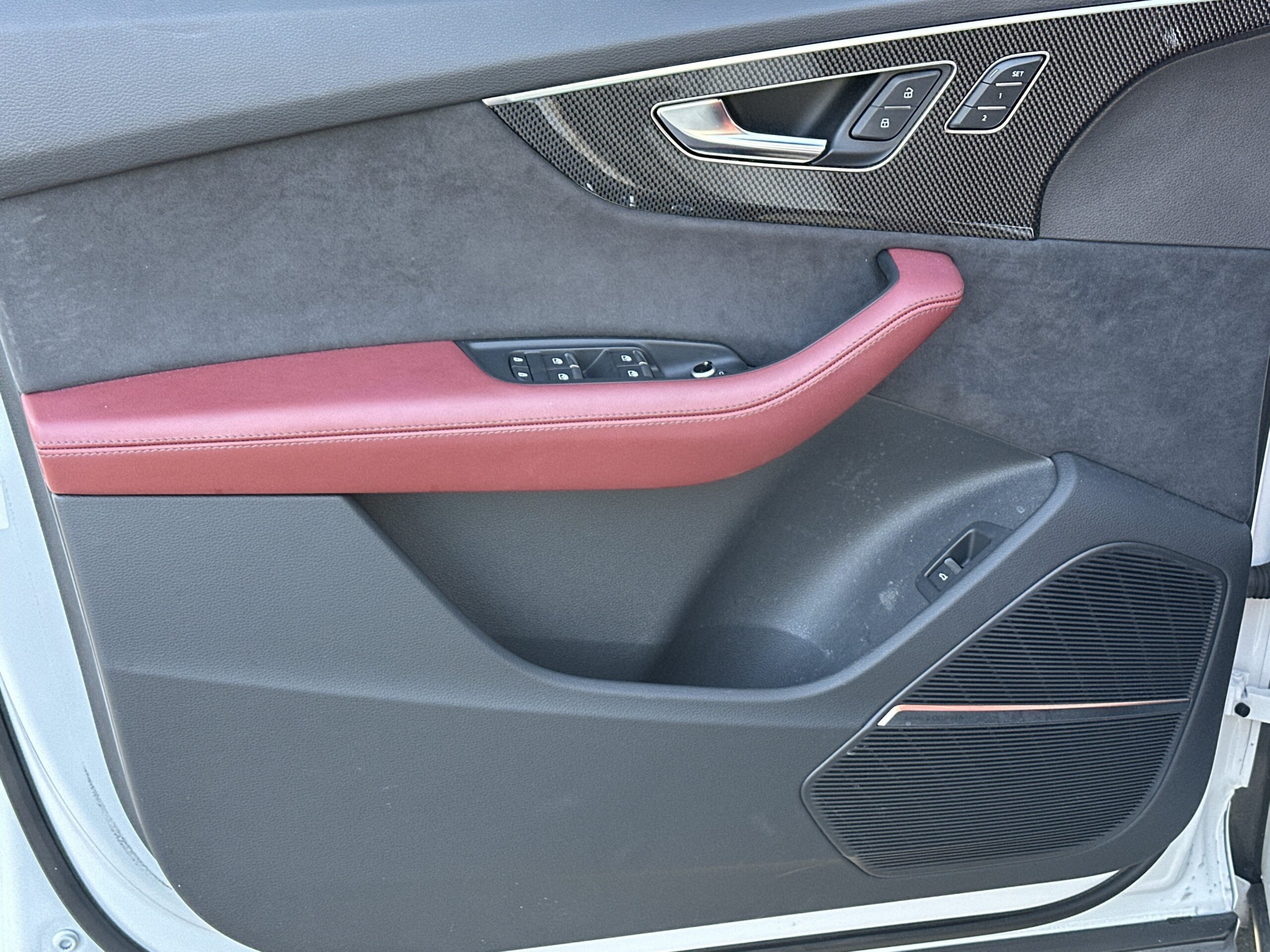 2023 Audi SQ7 Premium Plus