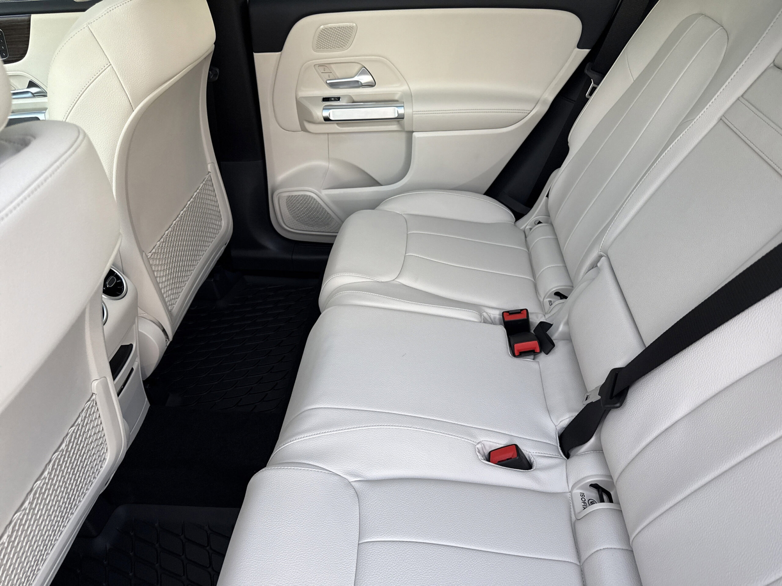 2026 Mercedes-Benz  GLB 250