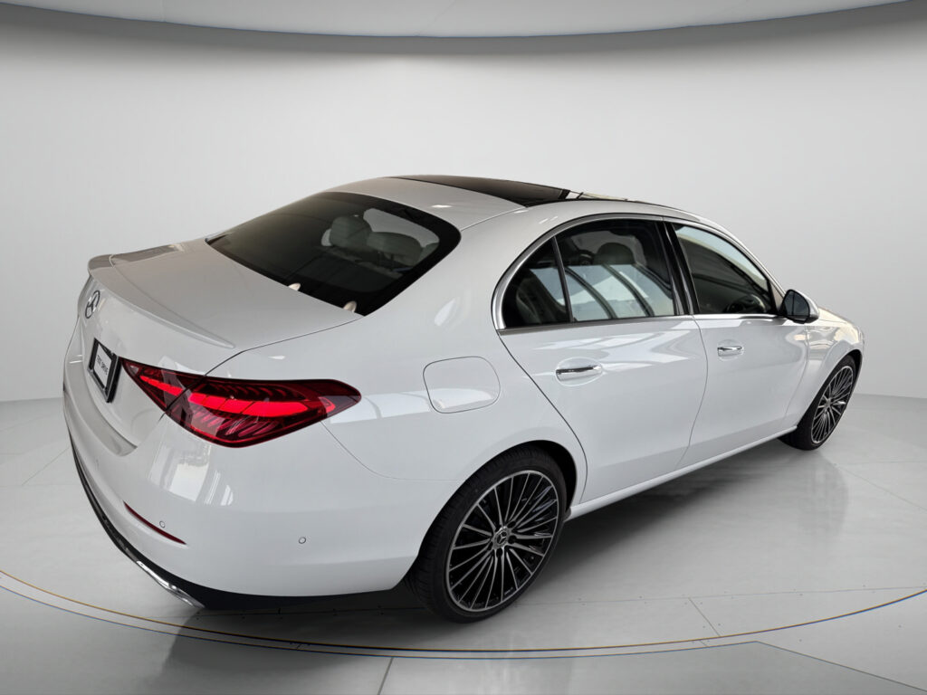 2026 Mercedes-Benz  C 300