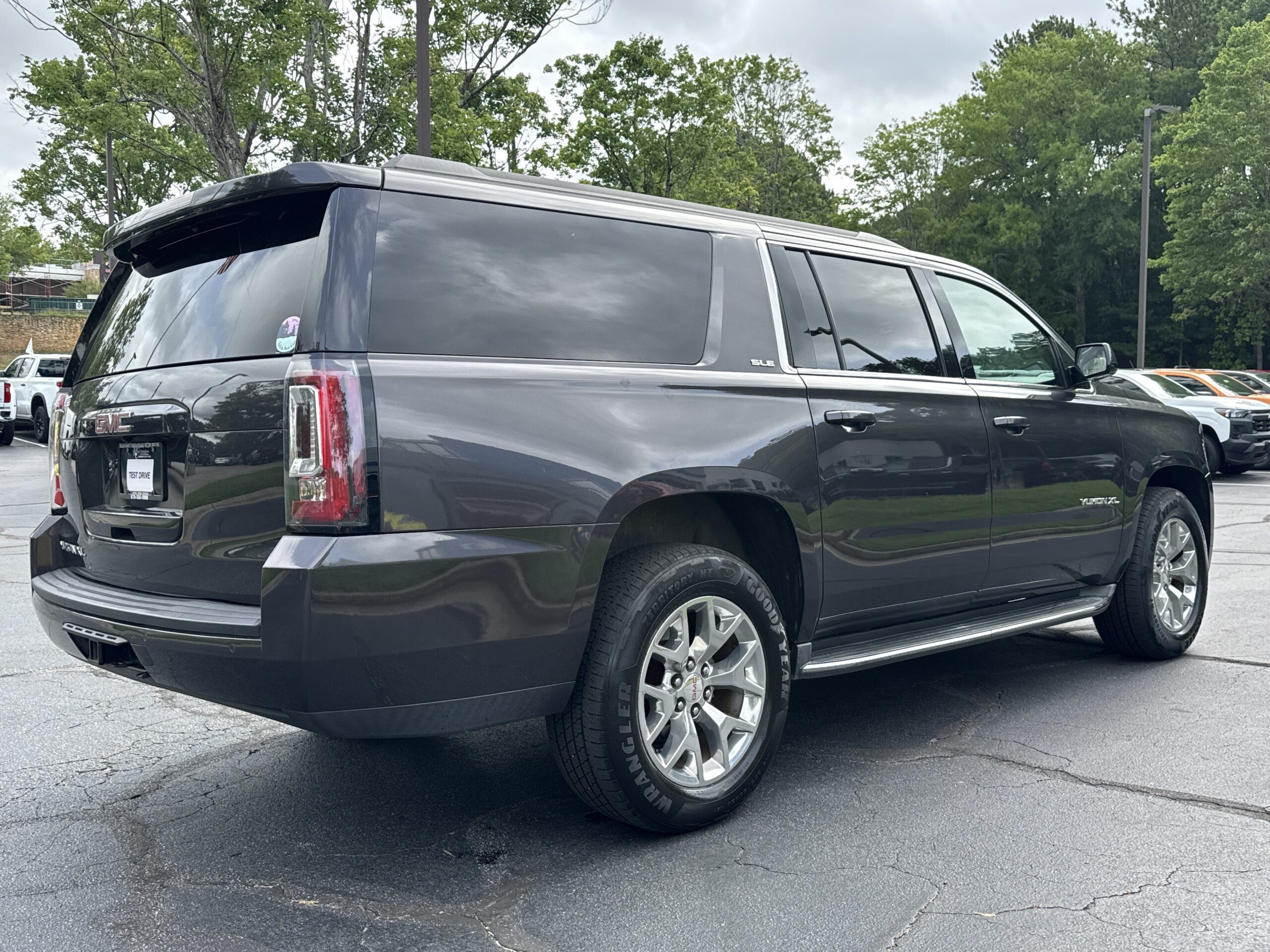 2015 GMC Yukon XL SLE