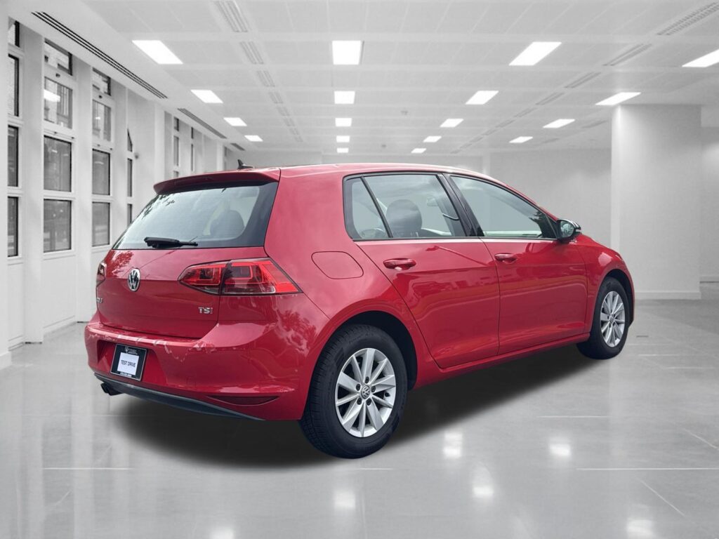 2015 Volkswagen Golf TSI S