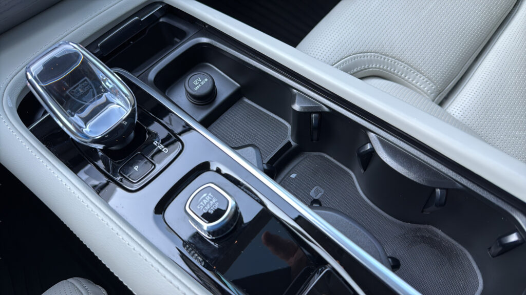 2025 Volvo XC90 Ultra