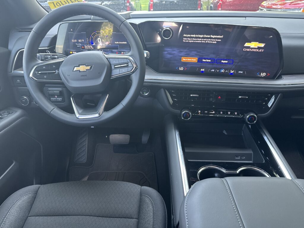 2026 Chevrolet Tahoe LS