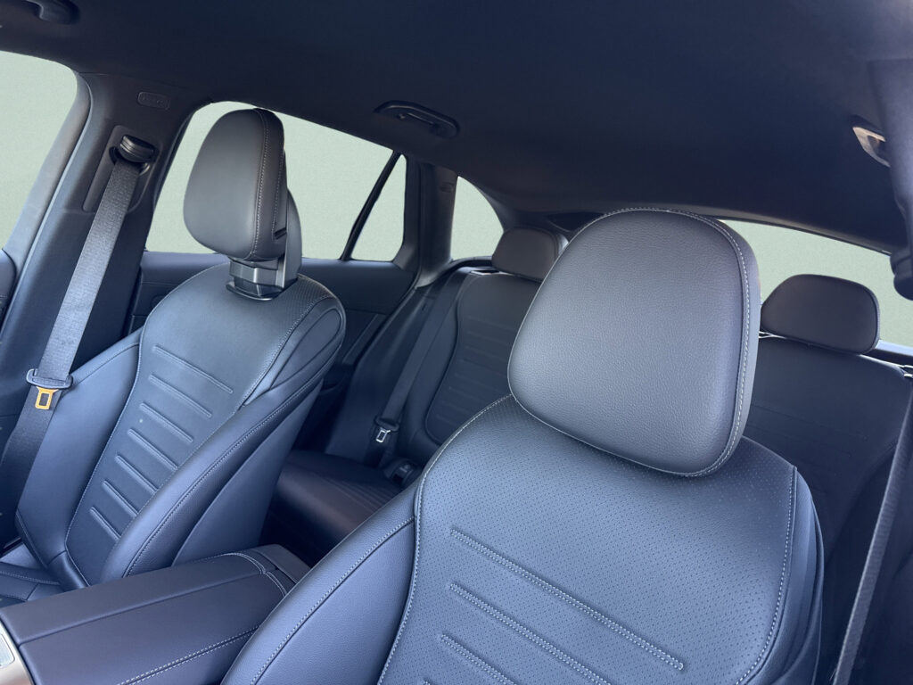 2026 Mercedes-Benz  GLC 300