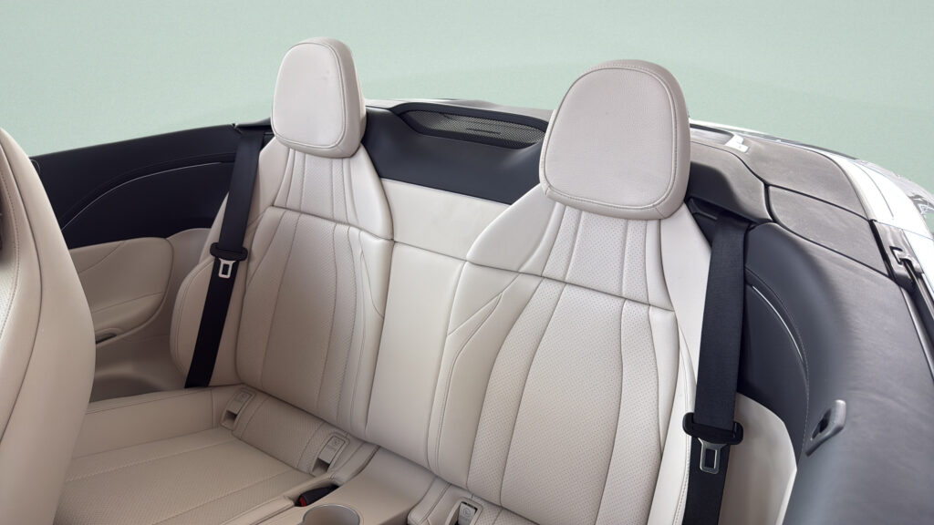 2026 Mercedes-Benz  CLE 300