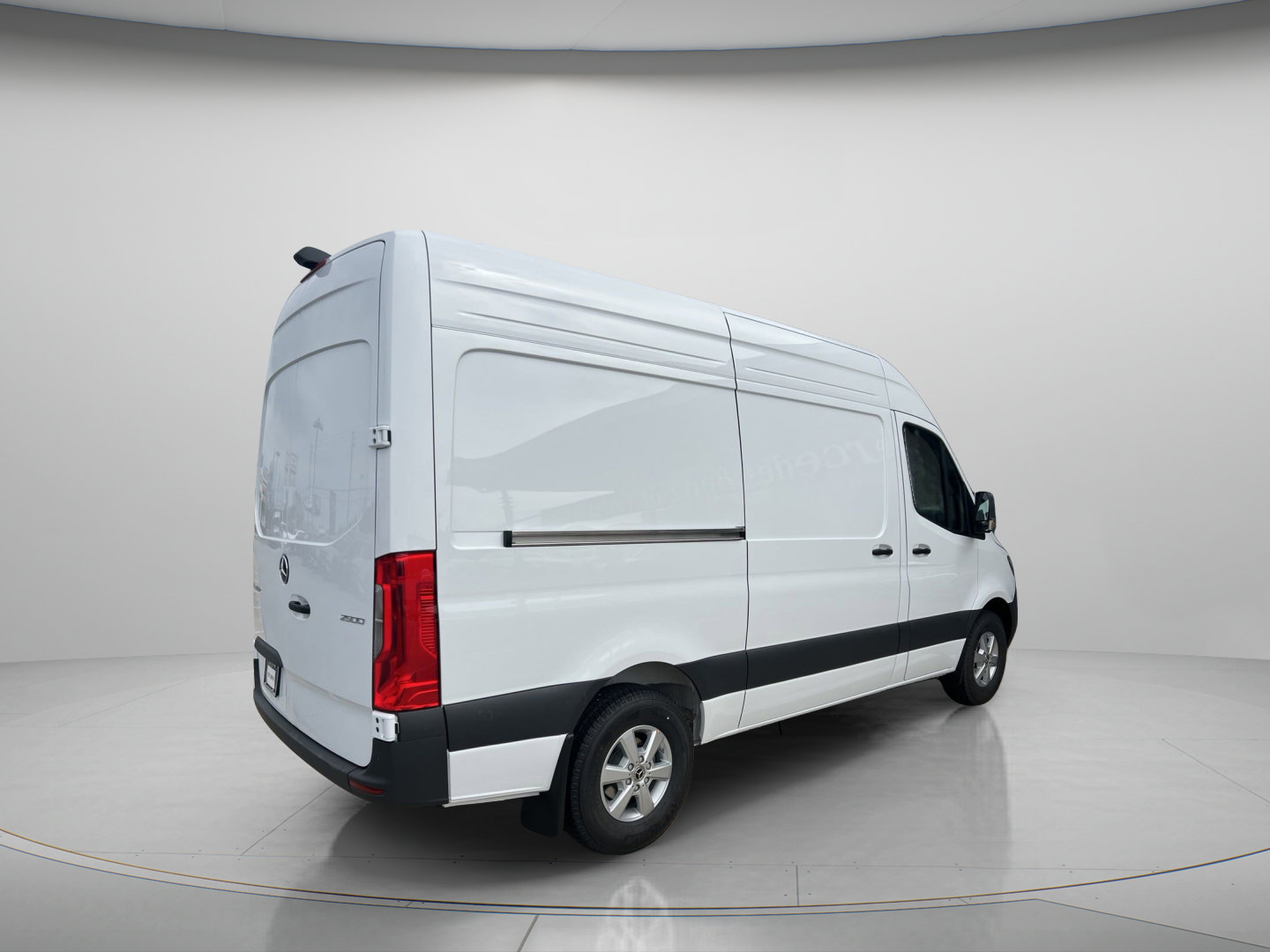 2024 Mercedes-Benz Sprinter Cargo Van LEONARD OUTFITTER 2500