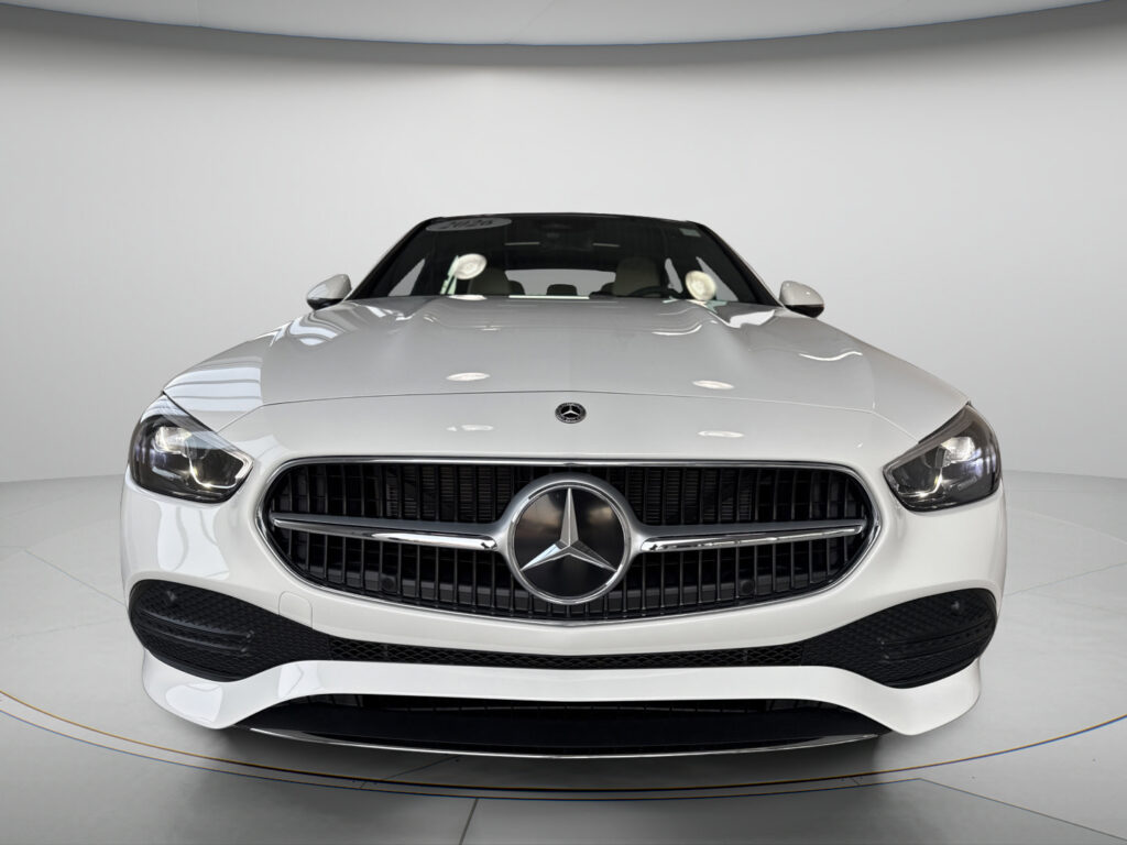 2026 Mercedes-Benz  C 300