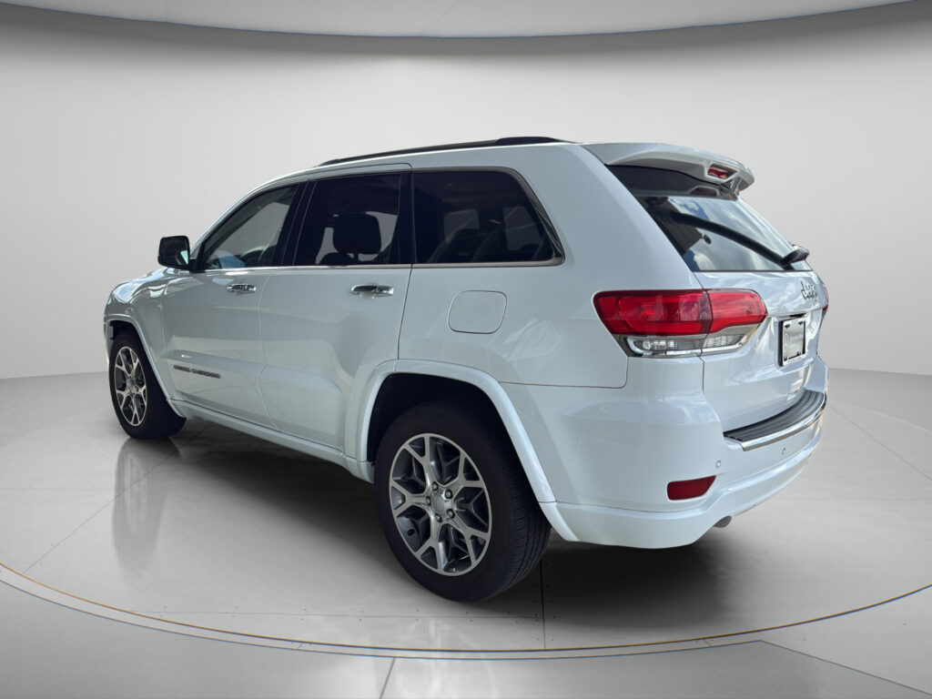 2020 Jeep Grand Cherokee Overland