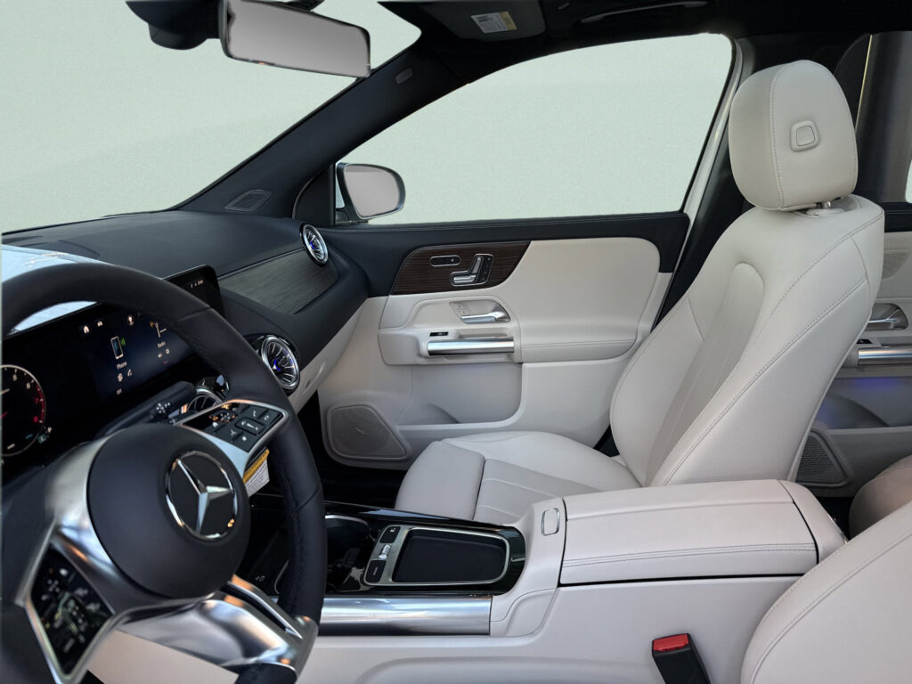 2026 Mercedes-Benz  GLA 250