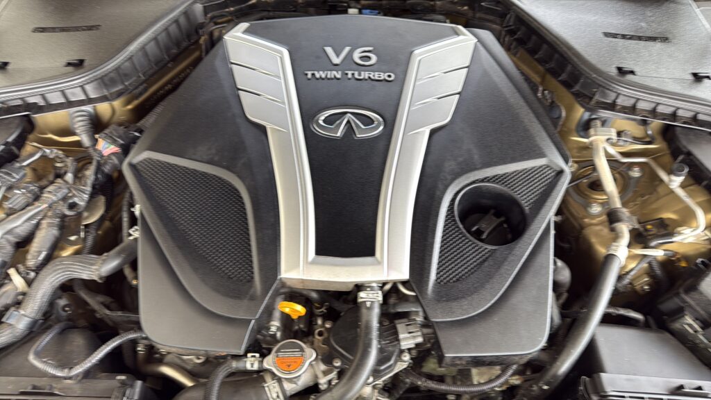 2018 INFINITI Q60 RED SPORT 400