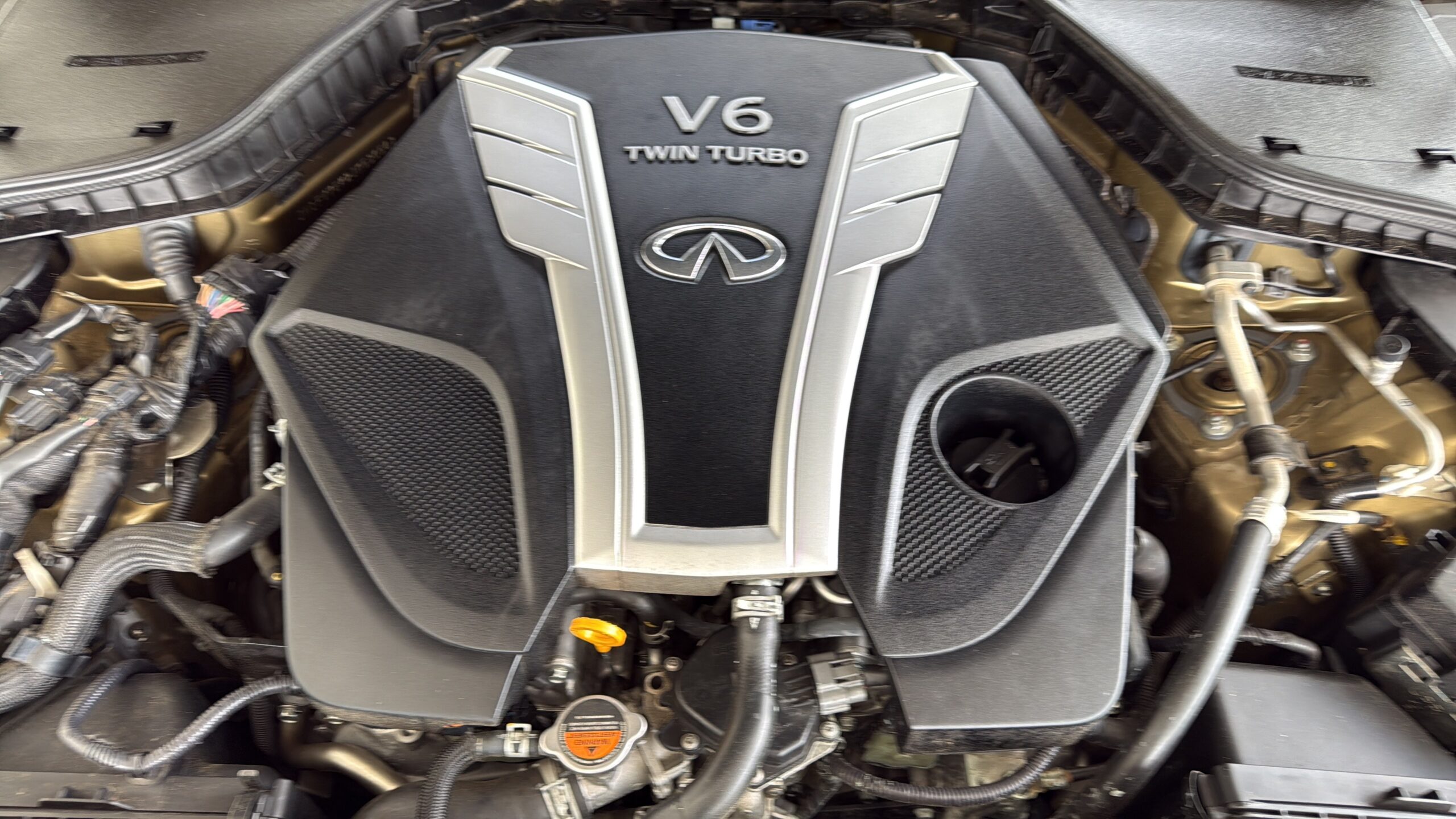 2018 INFINITI Q60 RED SPORT 400
