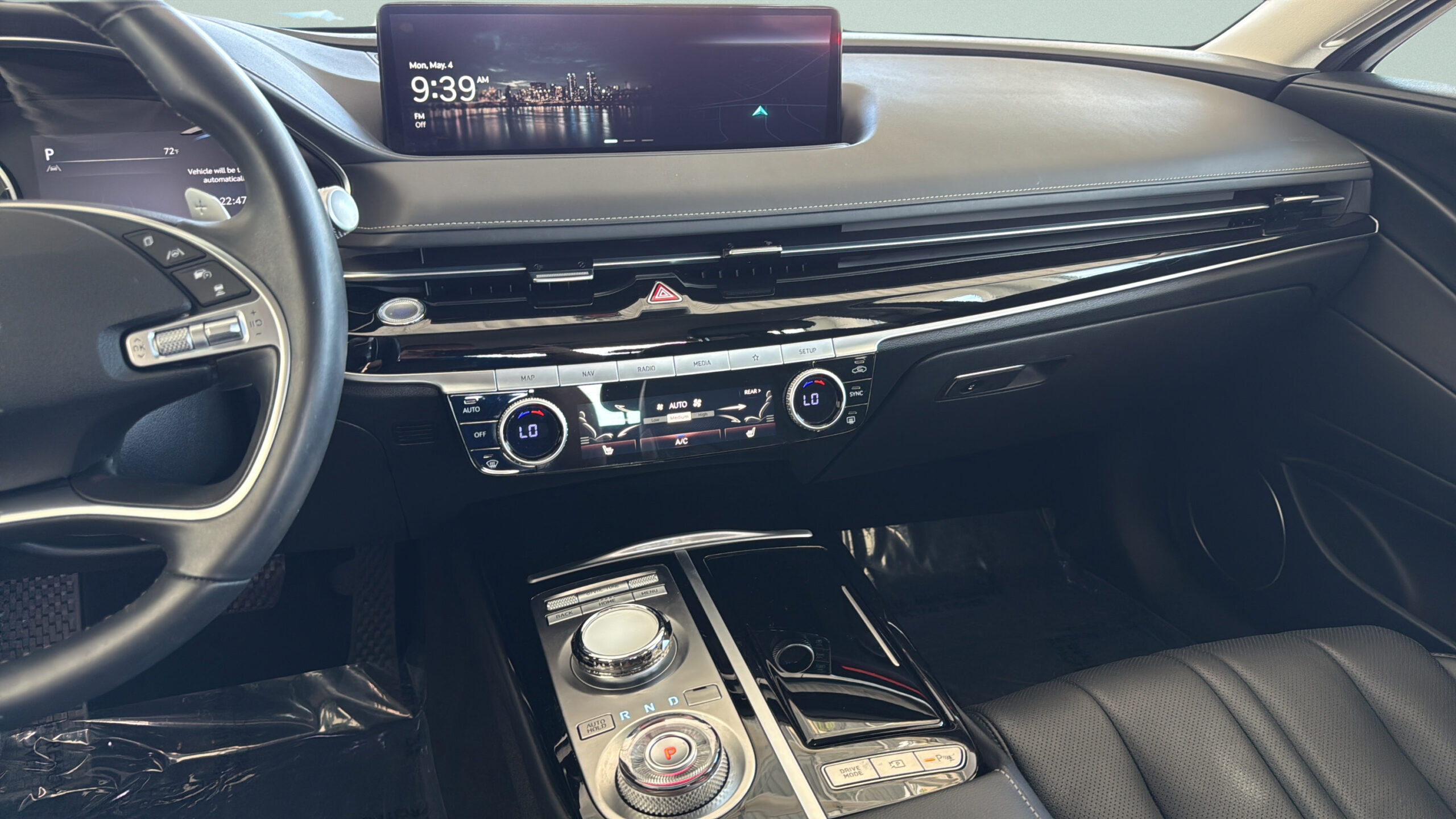 2023 Genesis G80 2.5T