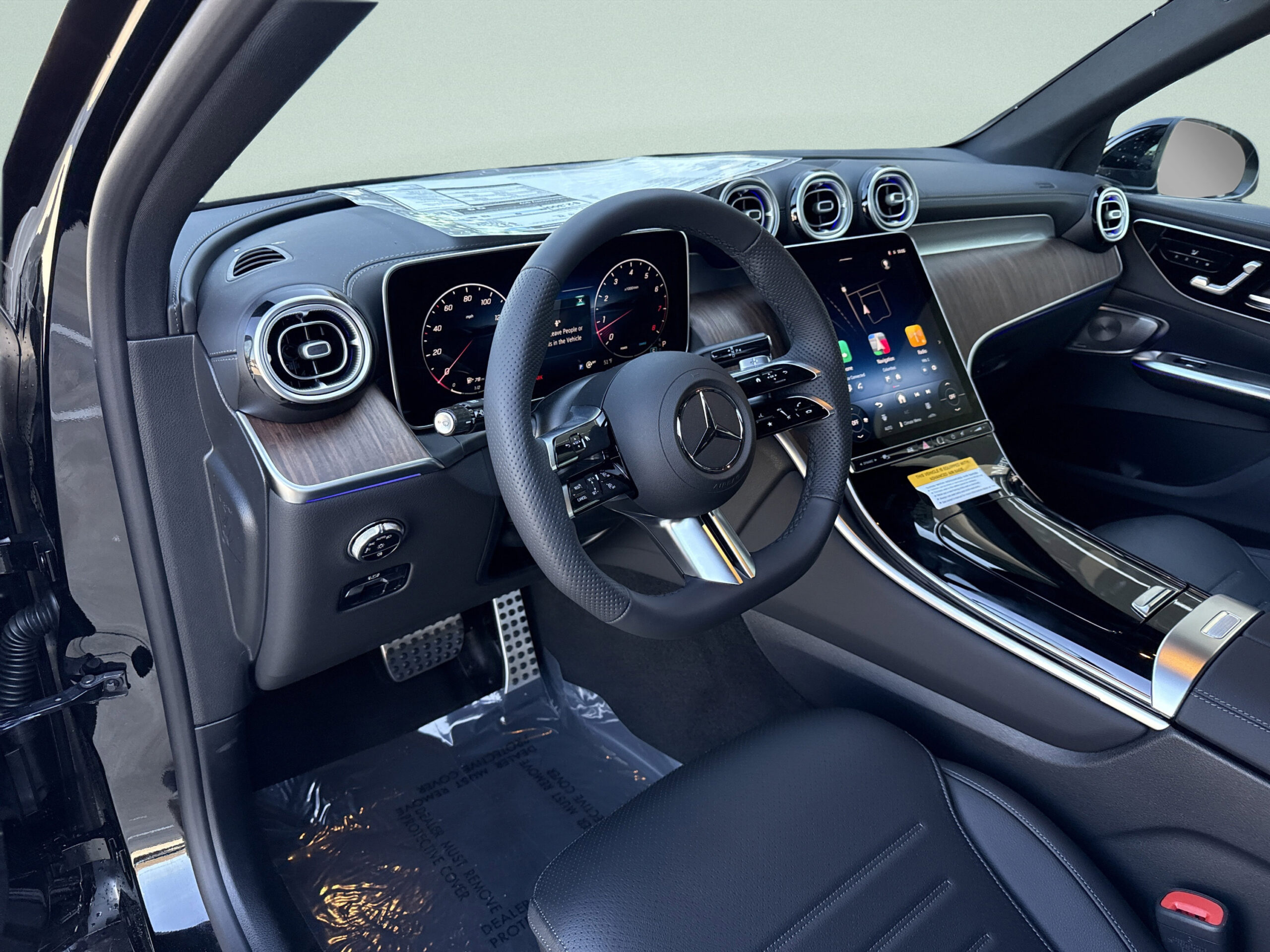 2026 Mercedes-Benz  GLC 300
