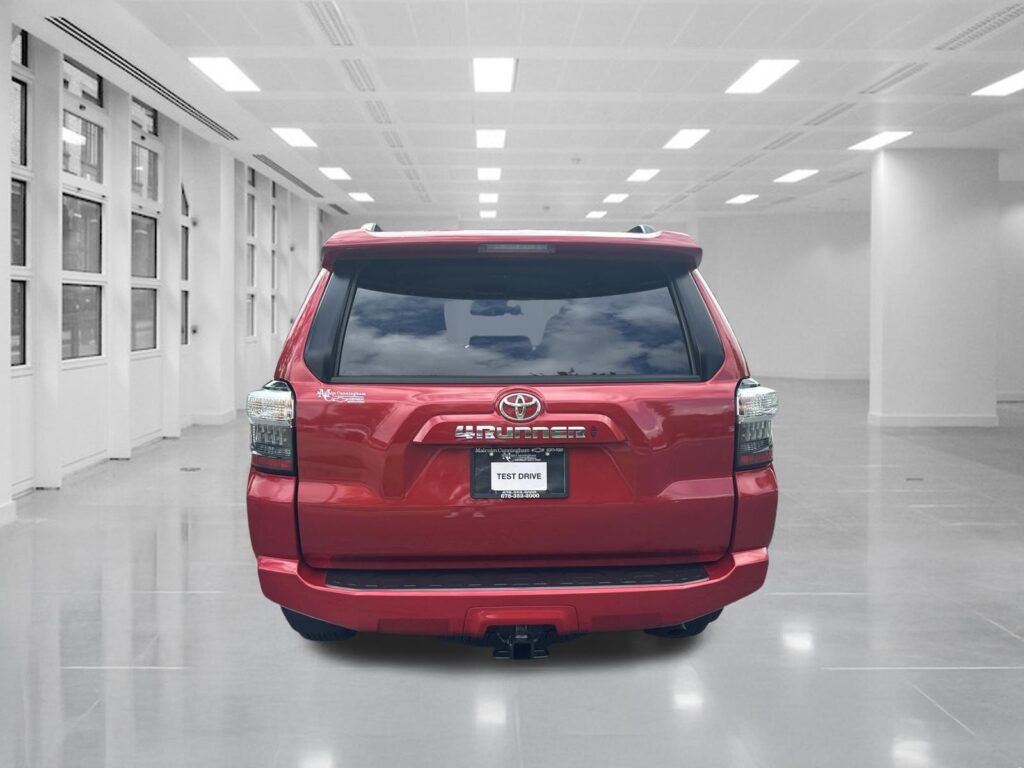 2022 Toyota 4Runner SR5