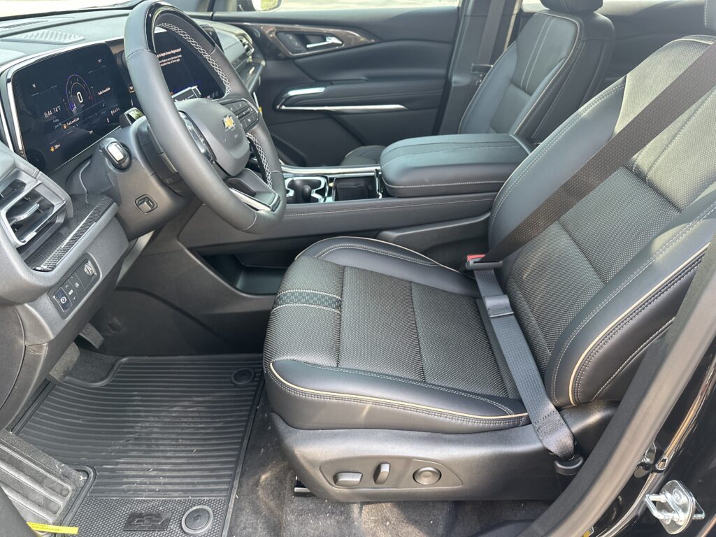 2026 Chevrolet Traverse FWD High Country