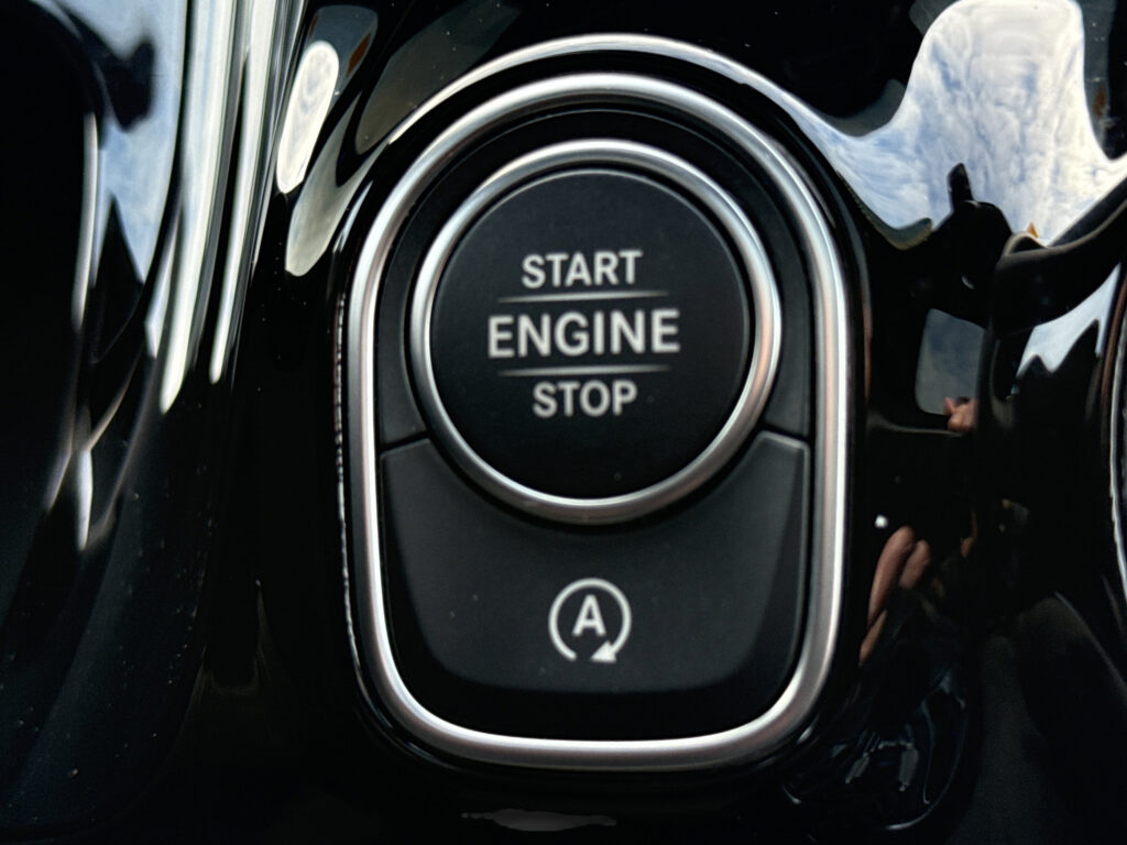 2023 Mercedes-Benz  GLA 250