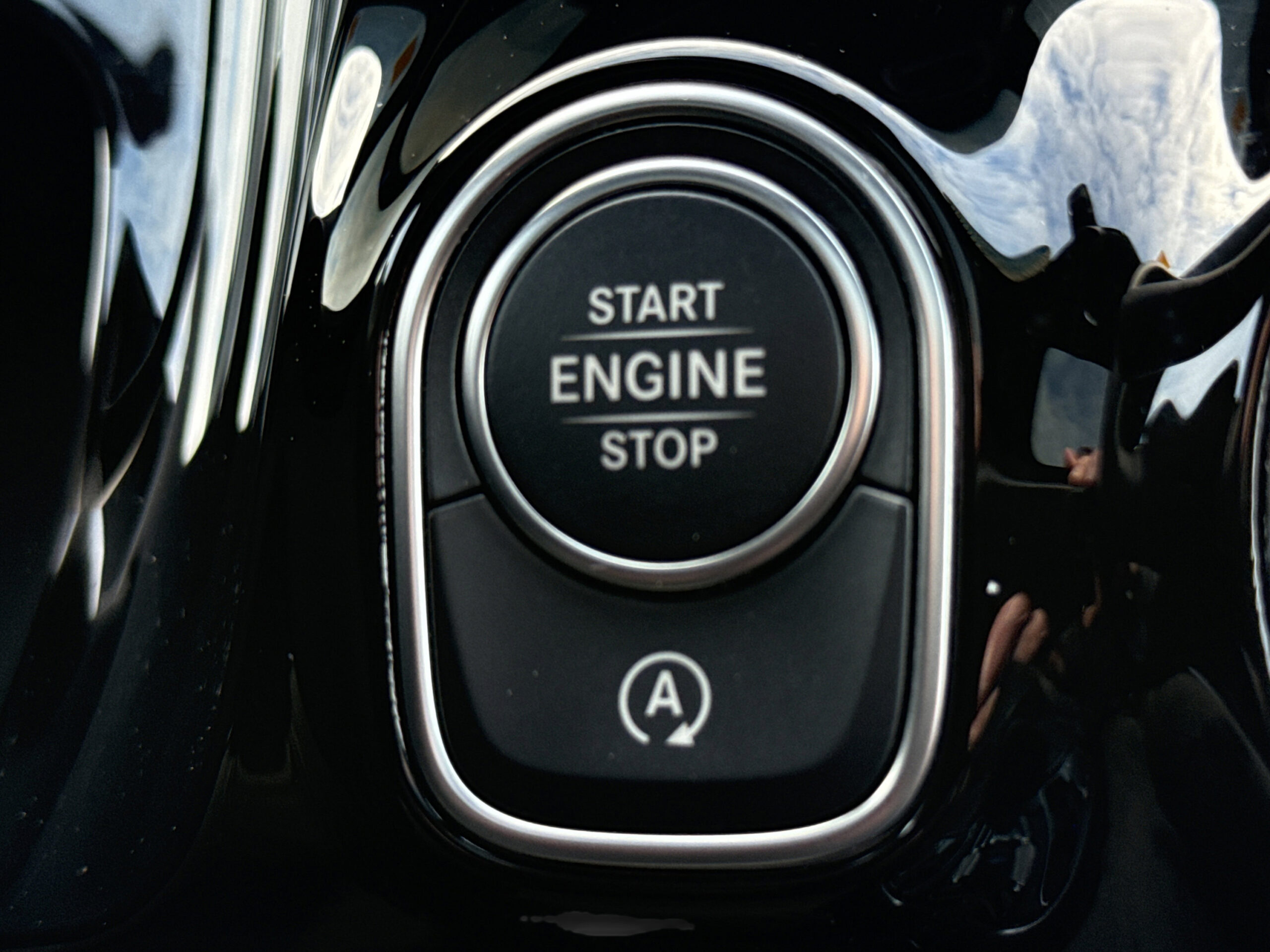 2023 Mercedes-Benz  GLA 250