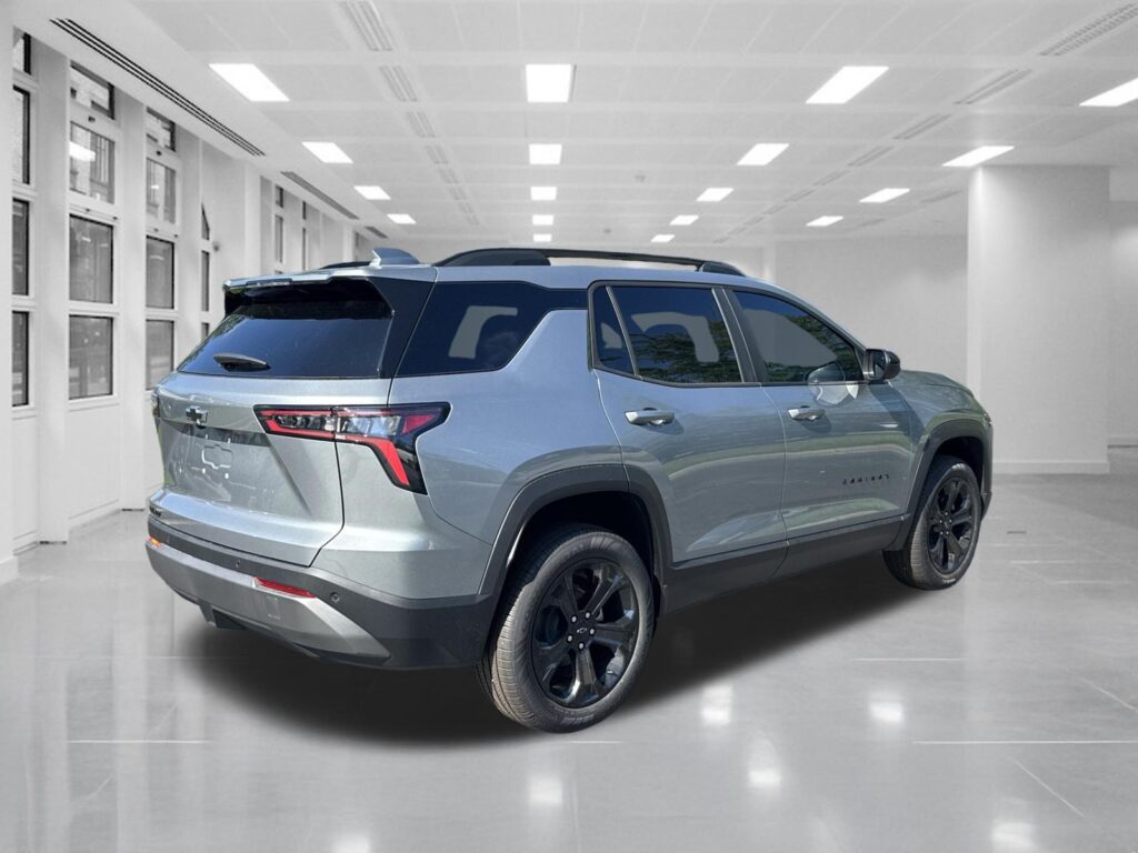 2026 Chevrolet Equinox FWD LT