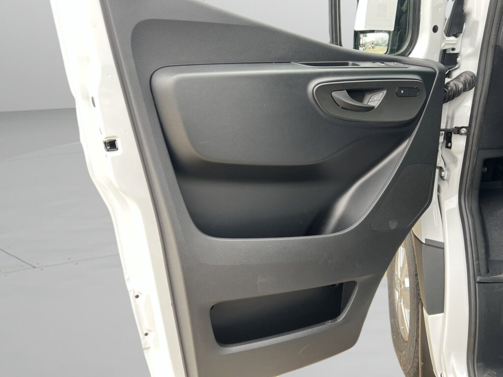 2024 Mercedes-Benz Sprinter Cargo Van 2500