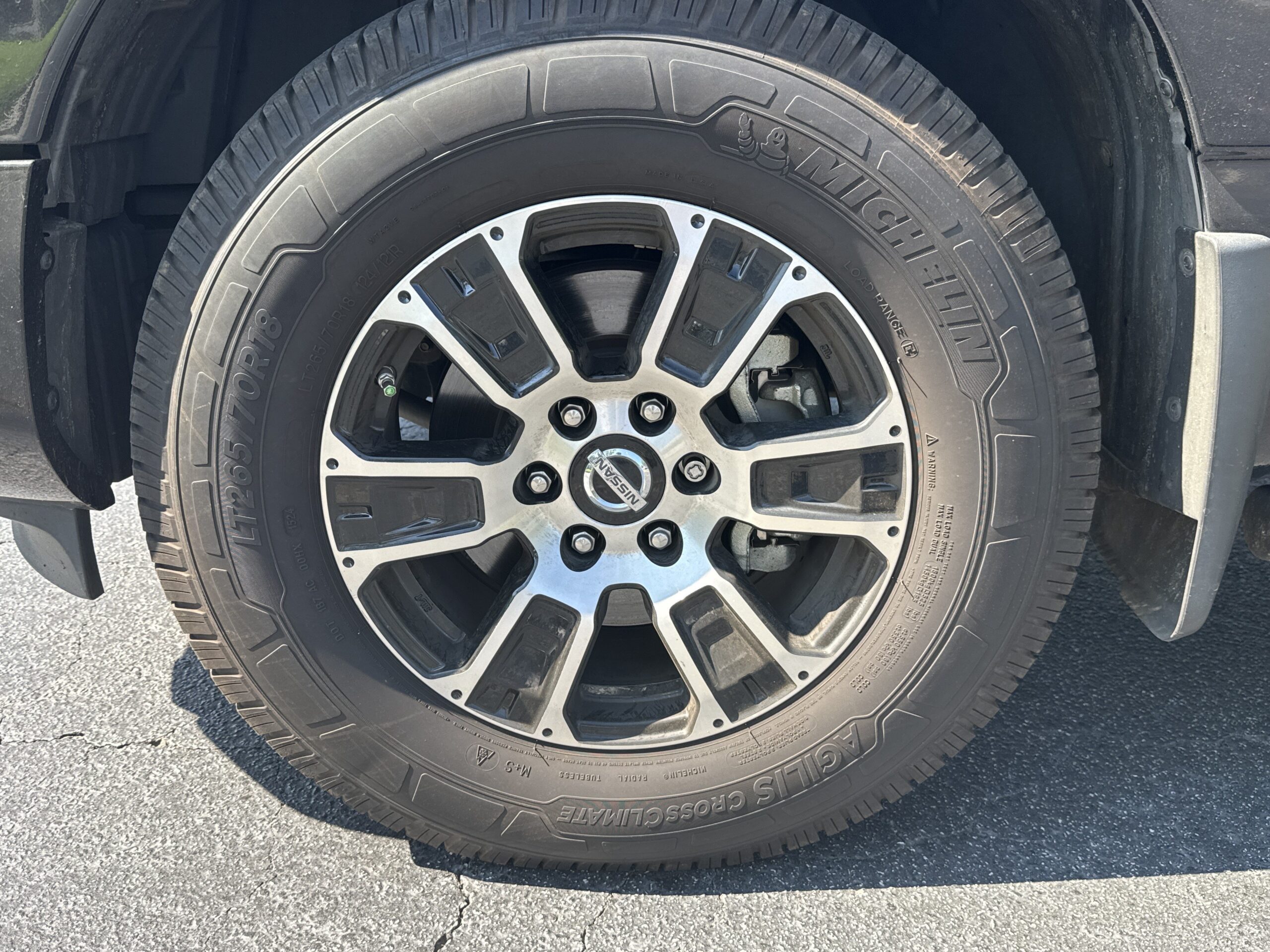 2021 Nissan Titan SV