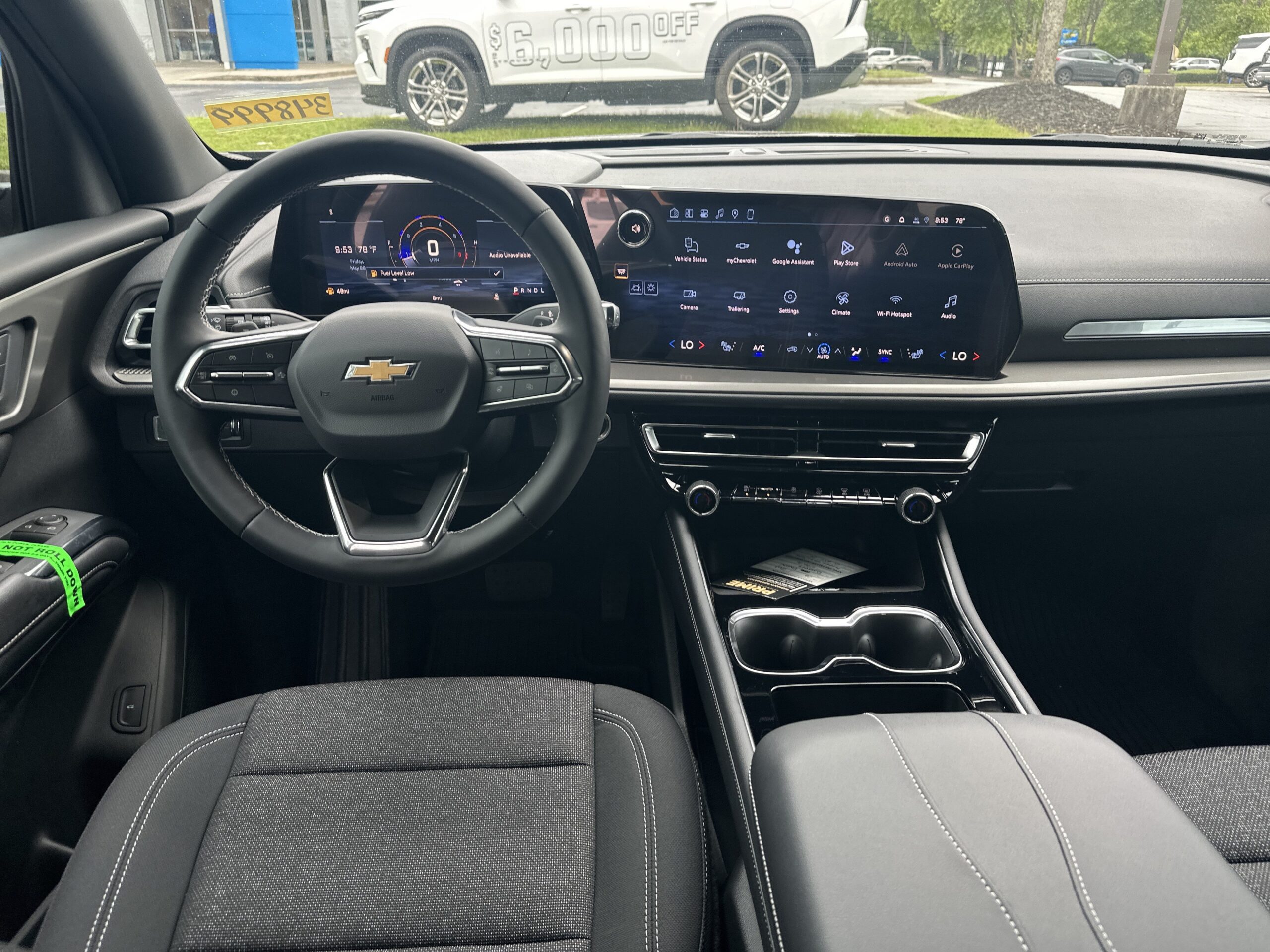 2026 Chevrolet Traverse FWD LT
