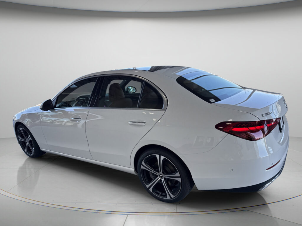 2026 Mercedes-Benz  C 300