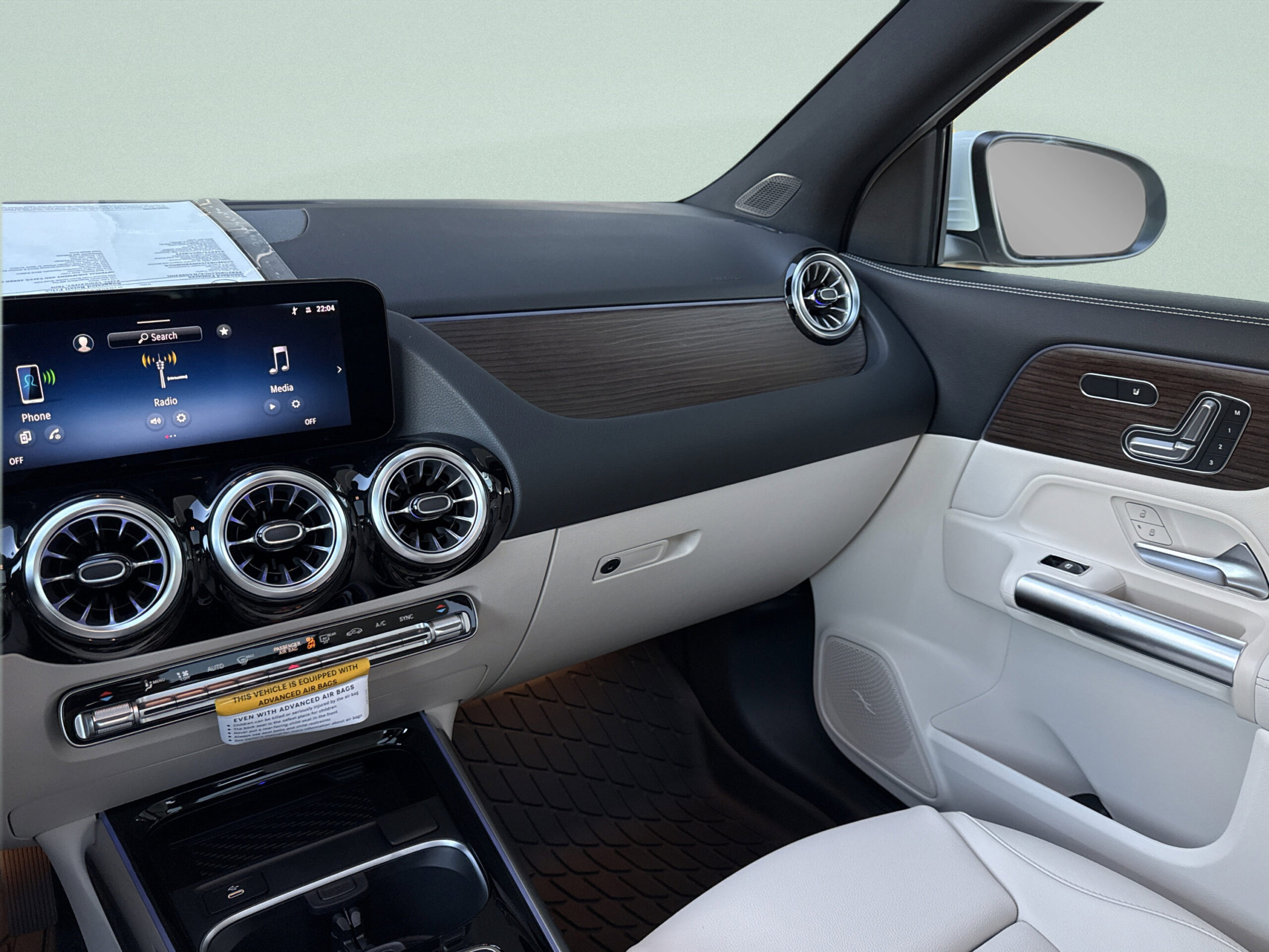 2026 Mercedes-Benz  GLA 250