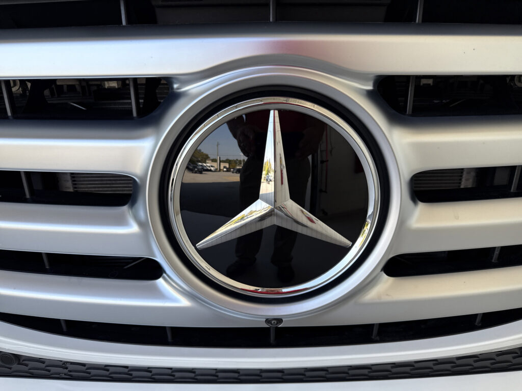 2026 Mercedes-Benz  GLS 450