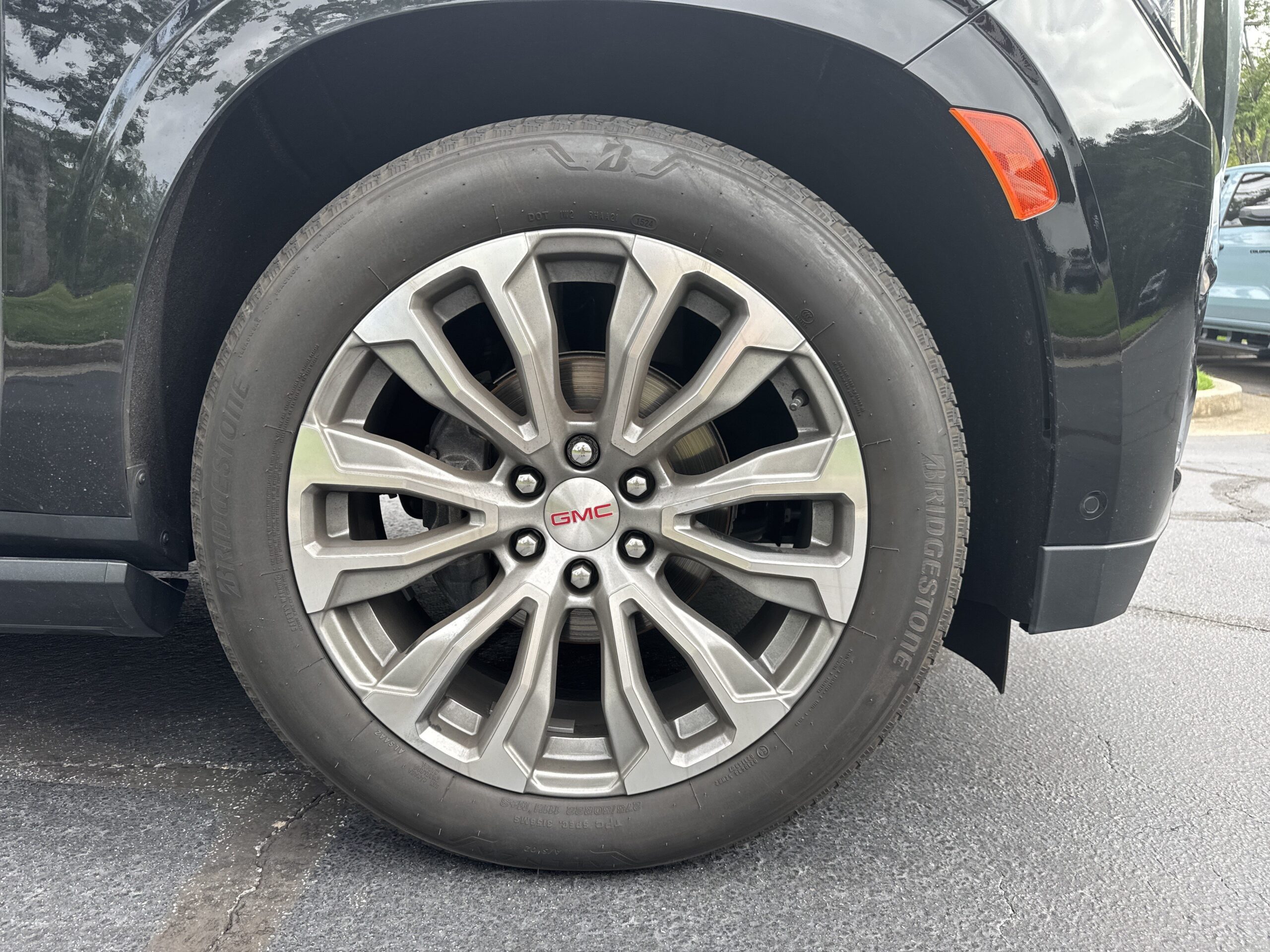 2024 GMC Yukon XL Denali