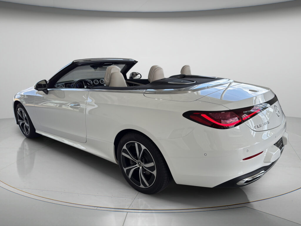 2026 Mercedes-Benz  CLE 300